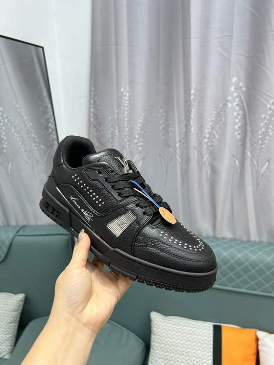 Picture of Louis Vuitton Shoes _SKULVsz35-45hnh120716350